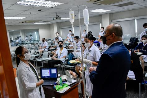FEU ranks high in May 2023 nursing board .